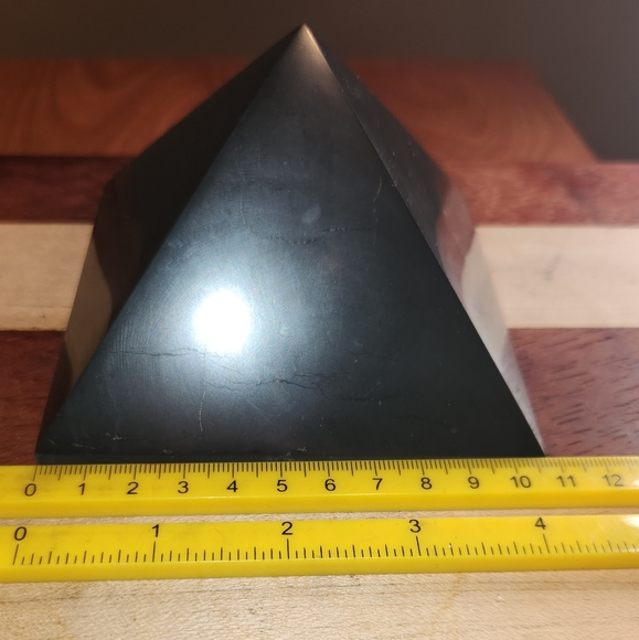 "Authentic 110mm Shungite Pyramid - EMF Protection, Healing Energy Home Decor - Picture 4 of 8
